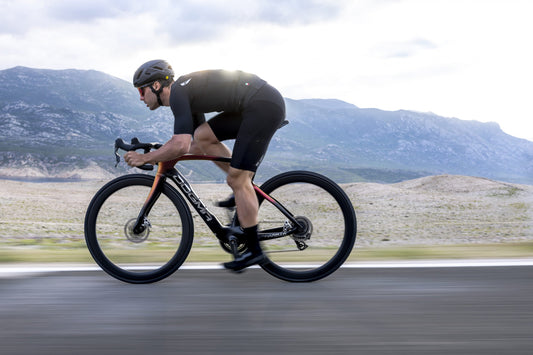 השוואה בין דגמי האופניים Dogma F ו-New Dogma F של Pinarello