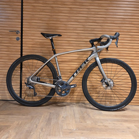 Trek Domane 52
