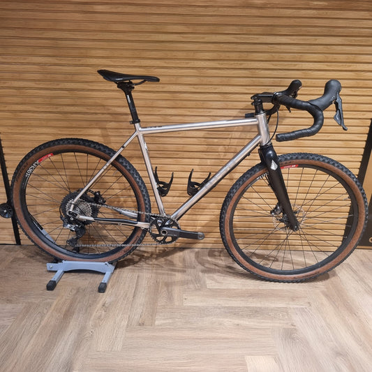 OTSO Warakin Gravel  Titanium Size 54